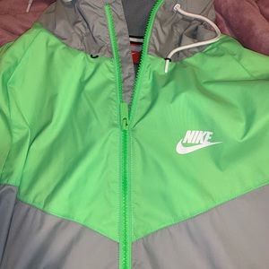 Nike jacket/windbreaker